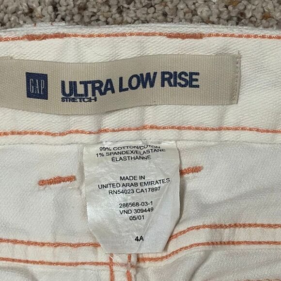 Y2K GAP Ultra Low Rise Stretch Jeans Women’s Size 4 Cream Low Waist - Picture 3 of 5